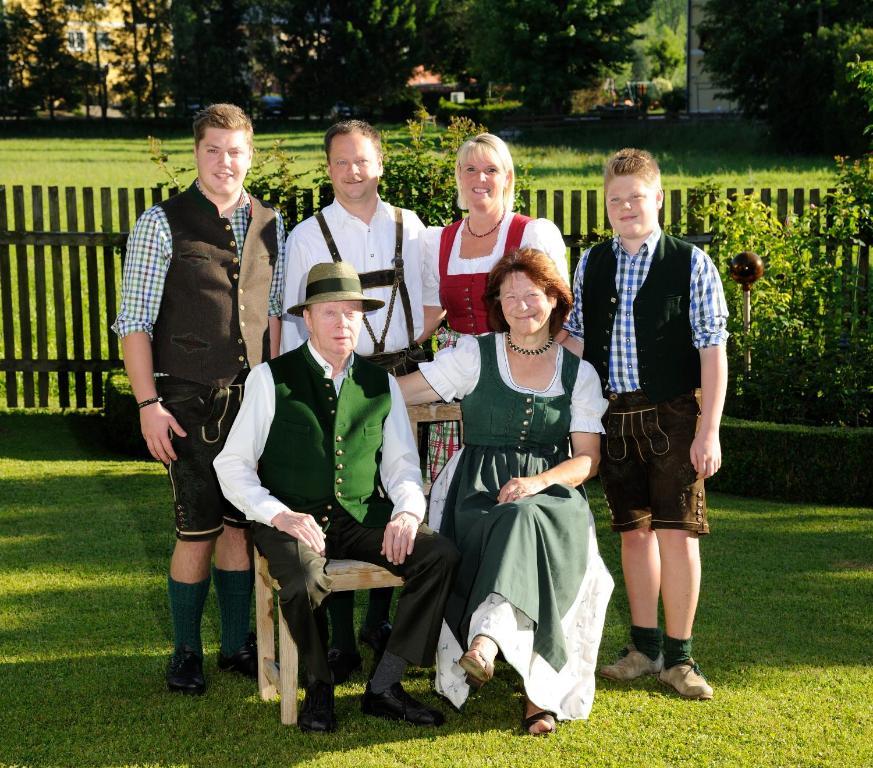Fruehstueckspension Huber Fuschl am See Exterior foto